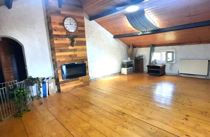 Vente Maison/villa 6 pièces — photo 2