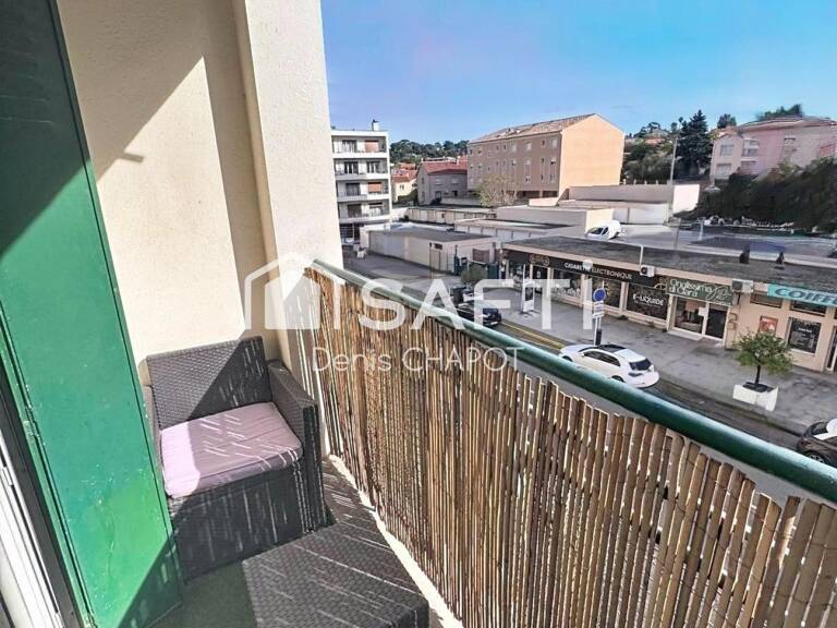 T3 lumineux avec ascenseur. Ideal residence principale ou investissement locatif — photo 1