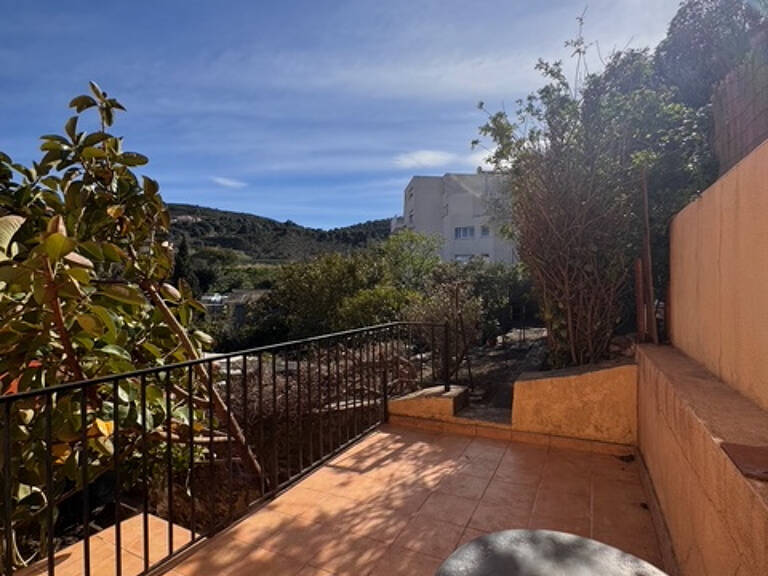 Maison de ville avec jardin piscinable et potentiel exceptionnel — photo 1