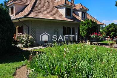 Maison 10 pièces 436000 €