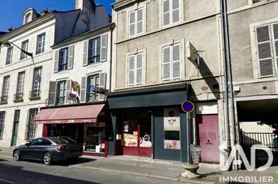 Commerce  106000 €