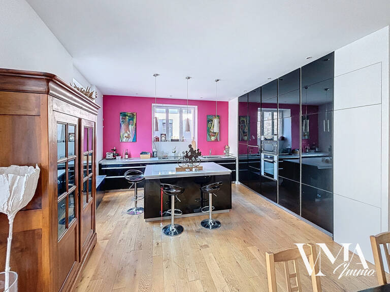T6 de 168 M2  jardin  69007 LYON — photo 1