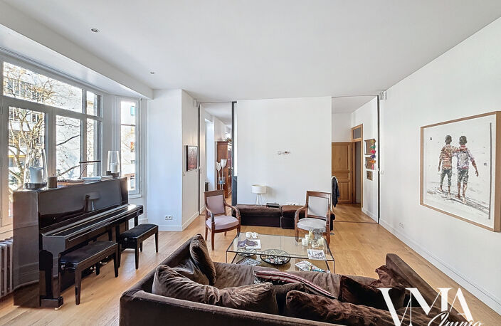 T6 de 168 M2  jardin  69007 LYON — photo 4