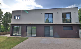 Maison 7 Pièces 164 m² à louer à Saint-Cyr-au-Mont-d'Or (69450)