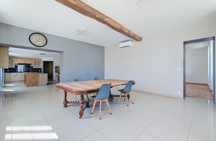 Belle demeure de 275 m² + dépendances sur 1 ha — photo 2