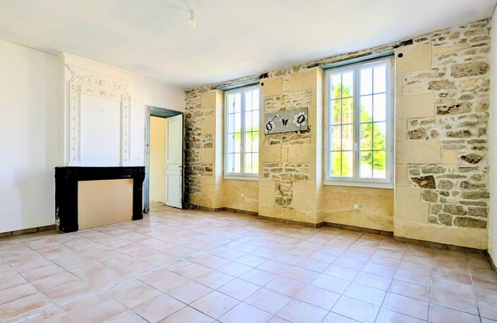 Belle demeure de 275 m² + dépendances sur 1 ha — photo 3