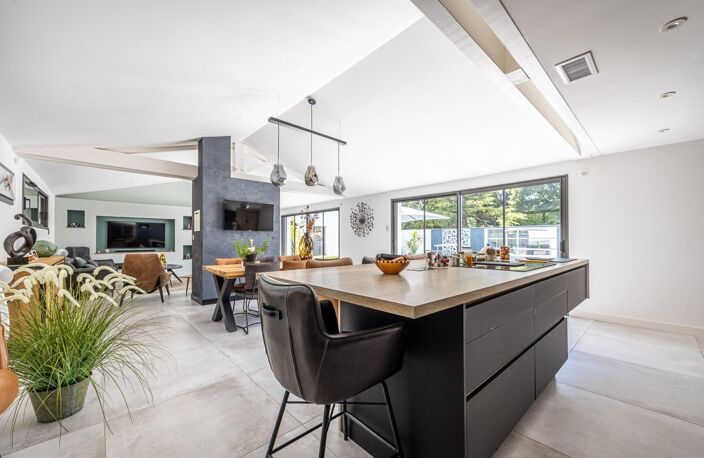 Élégance contemporaine dans un environnement privilégié — photo 2