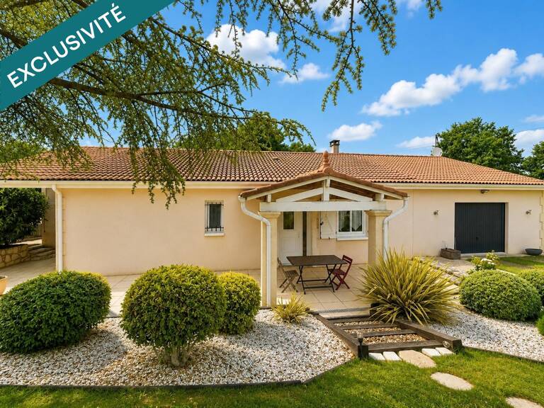 Maison de 115m² familiale entre Châteauneuf-sur-Charente et Hiersac — photo 1