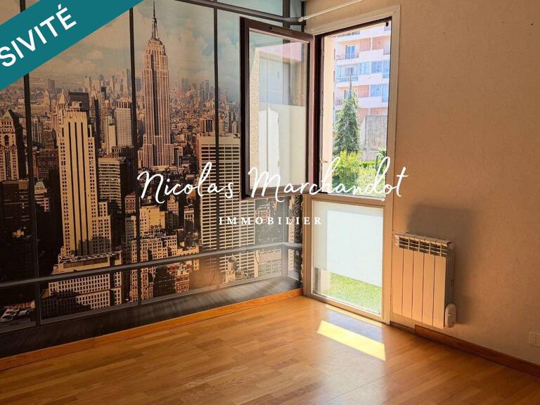 T3 63m2 lumineux avec loggia et parking — photo 1