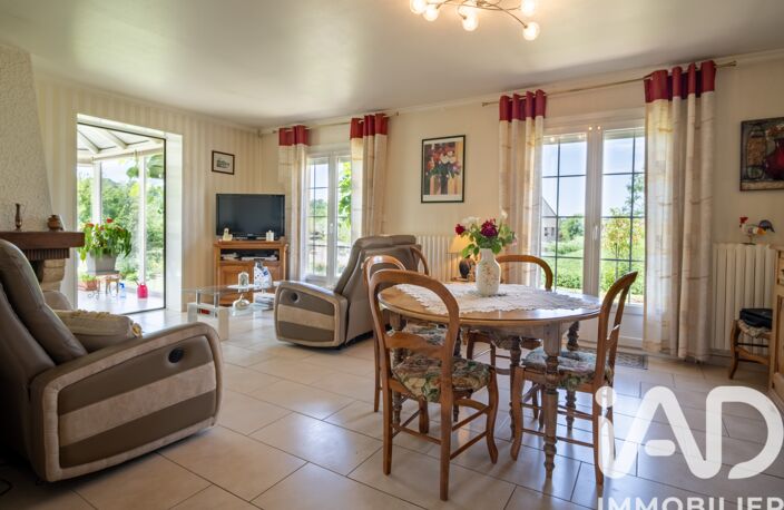 Vente Maison/villa 5 pièces — photo 2