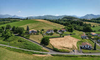 Terrain  1209 m² à vendre à Saint-Jean-Pied-de-Port (64220)