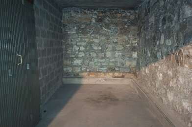 Garage  22000 €