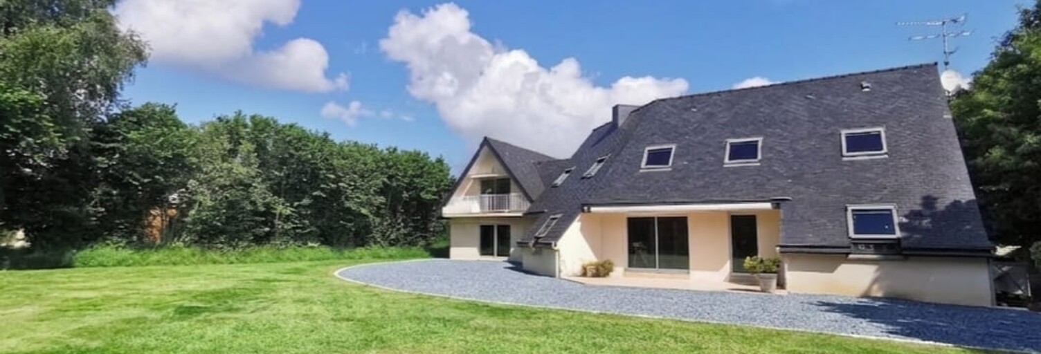 Maison 8 Pièces 230 m² à vendre à Bégard (22140)