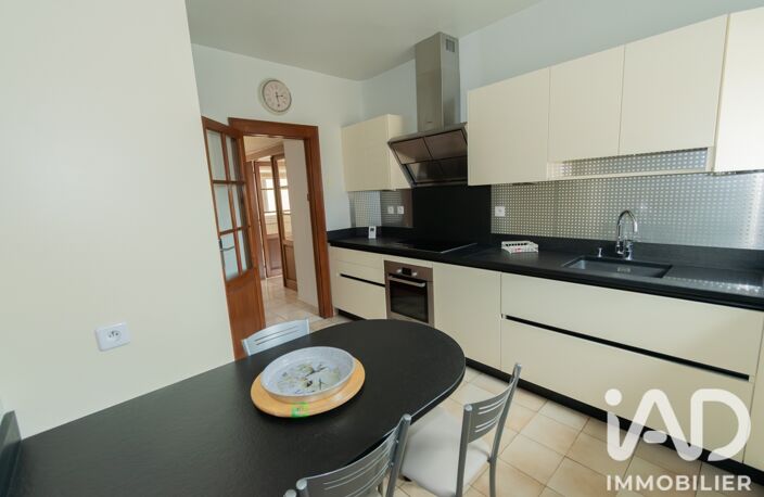 Vente Maison/villa 5 pièces — photo 3