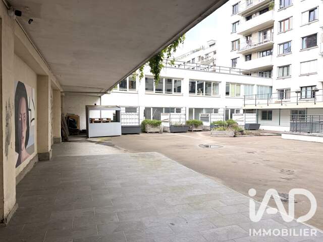 Vente Boutique/Local commercial 1 131 m&sup2; — photo du bien
