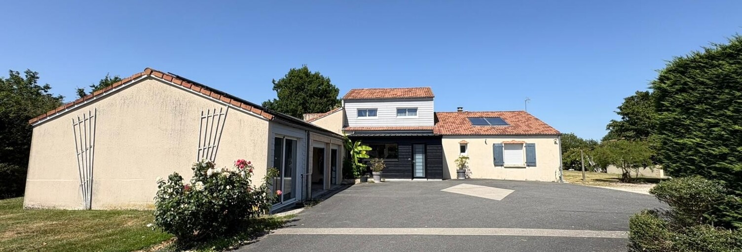 Maison 6 Pièces 245 m² à vendre à Bressuire (79300)