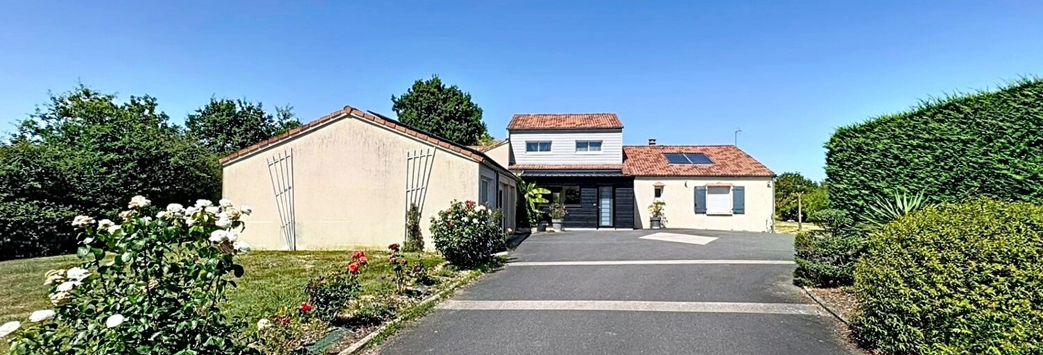 Maison 6 Pièces 245 m² à vendre à Bressuire (79300)