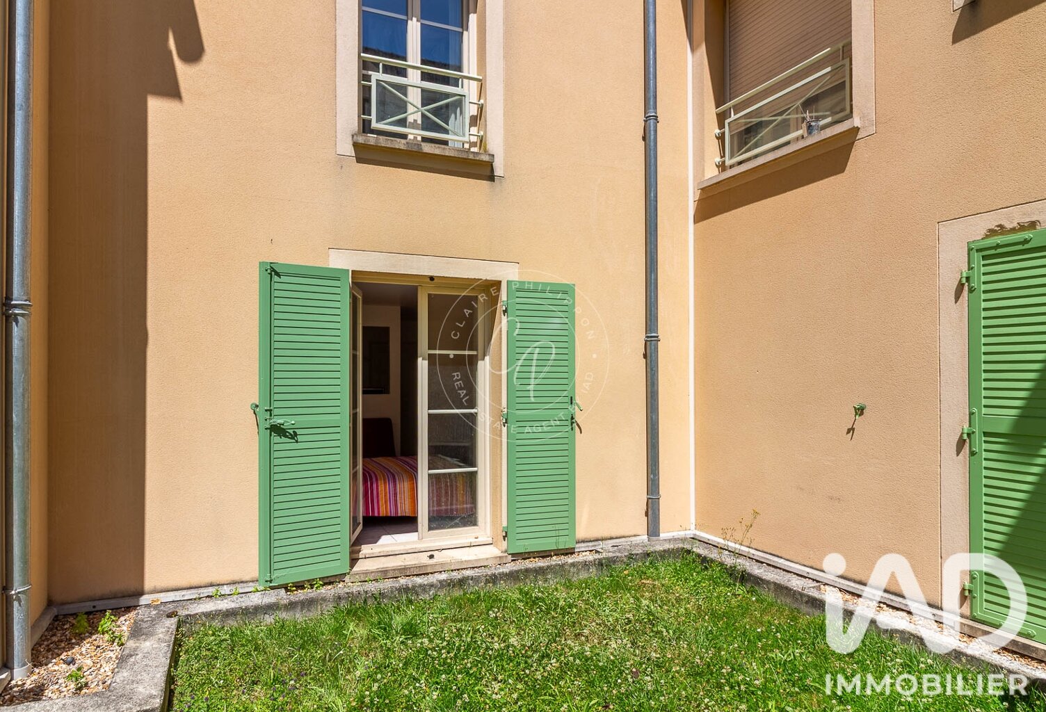 Vente Studio 1 pièce — photo 1