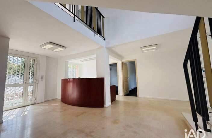 Vente Maison/villa 9 pièces — photo 3
