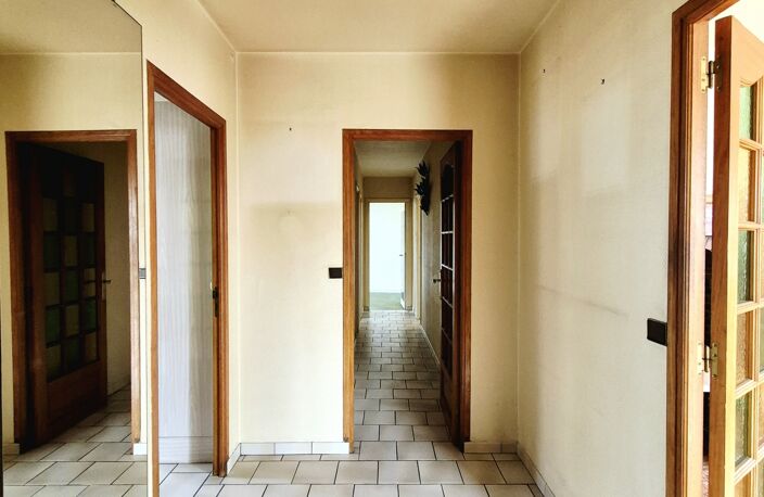 Vente Appartement 4 pièces — photo 3