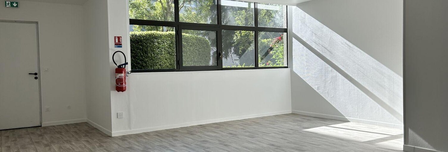 Bureau  32 m² à louer à Épernay (51200)