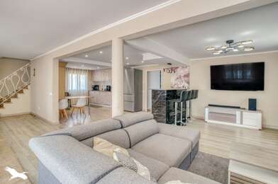 Maison 7 pièces 286700 €