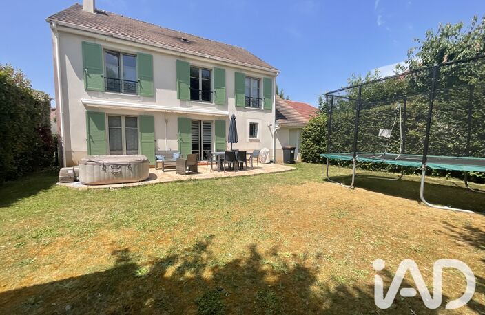Vente Maison/villa 7 pièces — photo 2