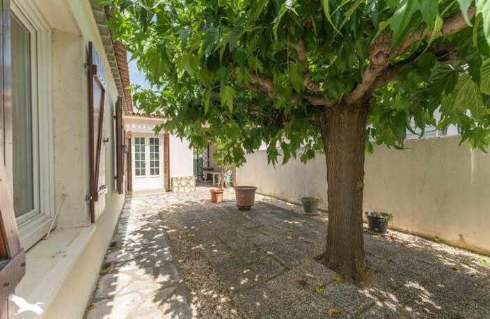 Vente maison 4 pièces 90 m² Mauguio (34130) — photo 2