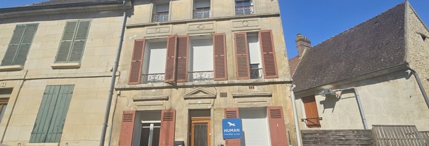 Immeuble   m² à vendre à Magny-en-Vexin (95420)