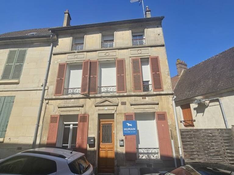Immeuble   — photo 1
