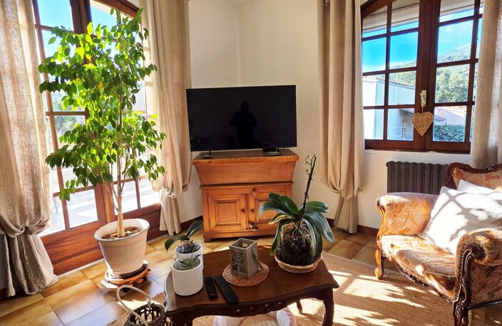 Vente Maison/villa 9 pièces — photo 3