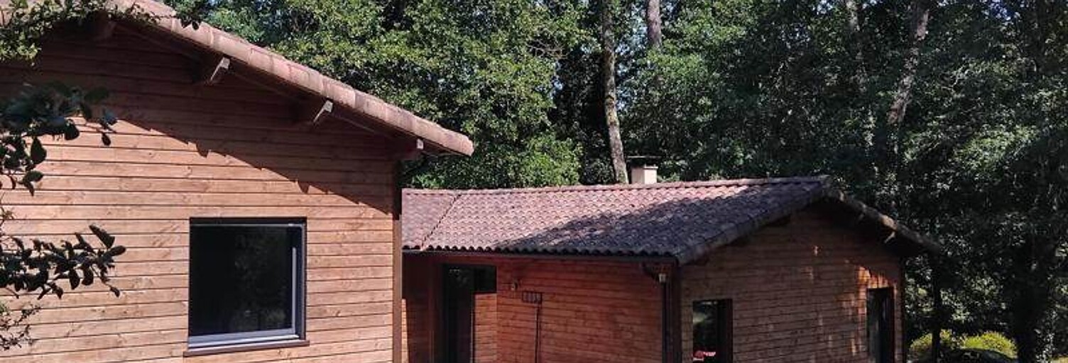 Maison 5 Pièces 154 m² à vendre à Saint-Laurent-des-Hommes (24400)