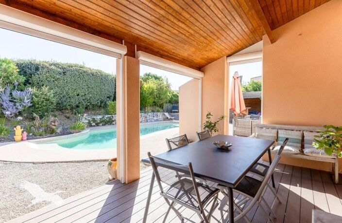 Villa de 6 pièces principales — photo 3