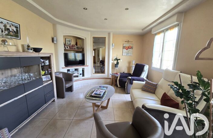 Vente Maison/villa 7 pièces — photo 3