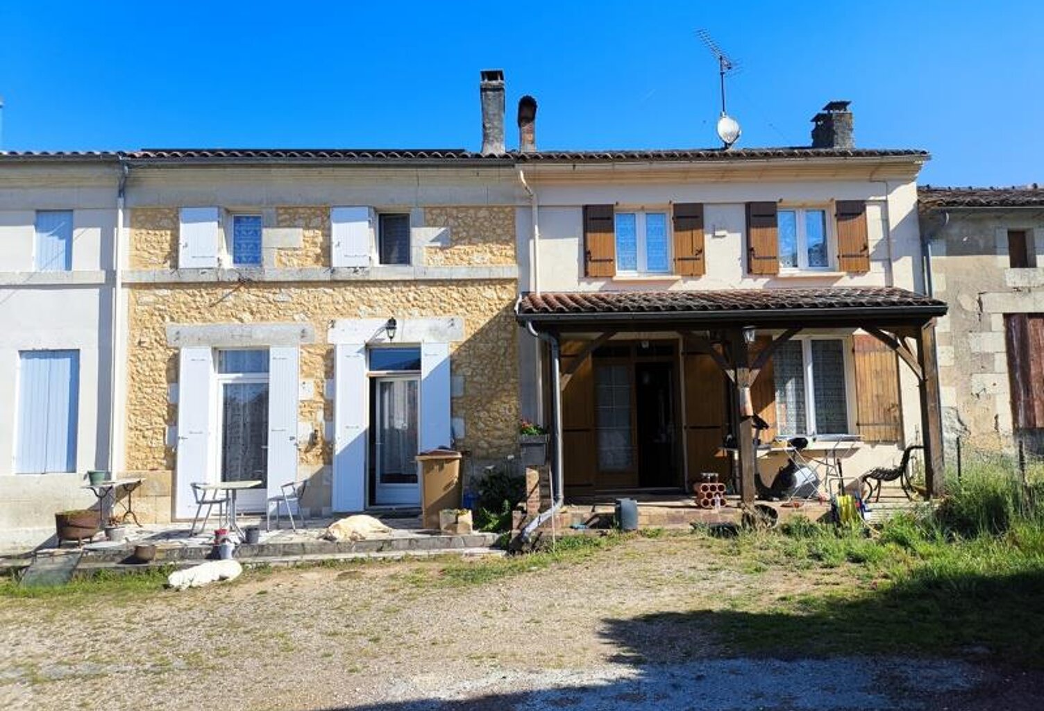 Charentaise de 6 pièces principales — photo 1