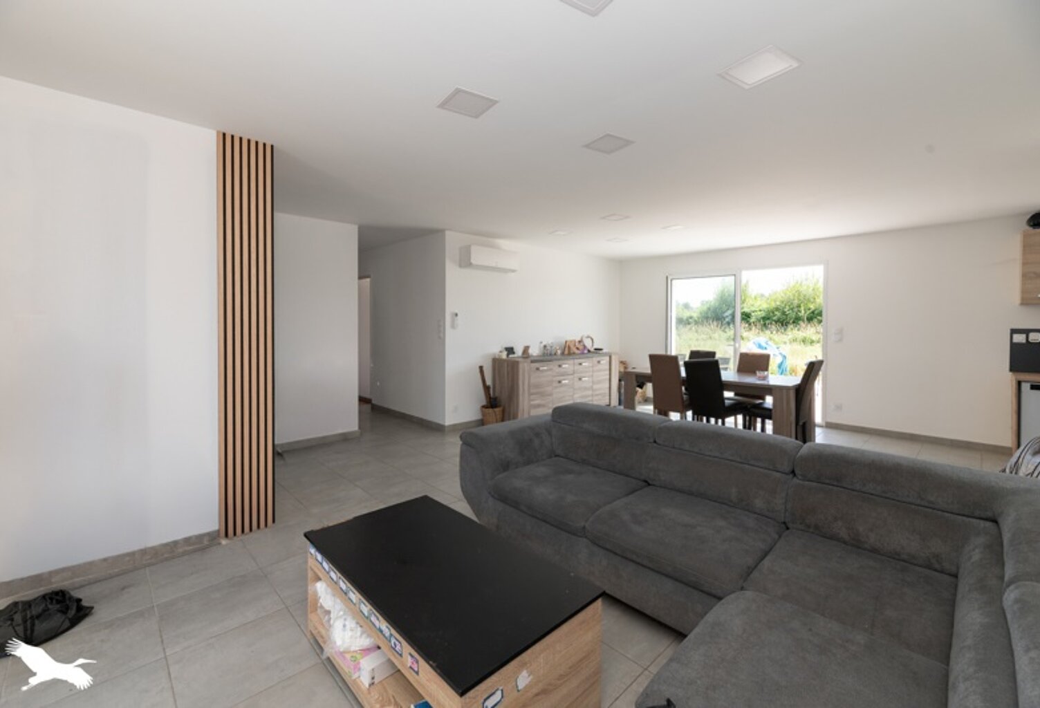 Contemporaine de 5 pièces principales — photo 1