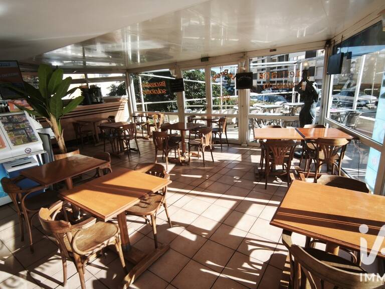 Vente Bar, Brasserie, Tabac 118 m&sup2; — photo 1