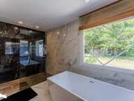 Contemporaine de 9 pièces principales — photo 4