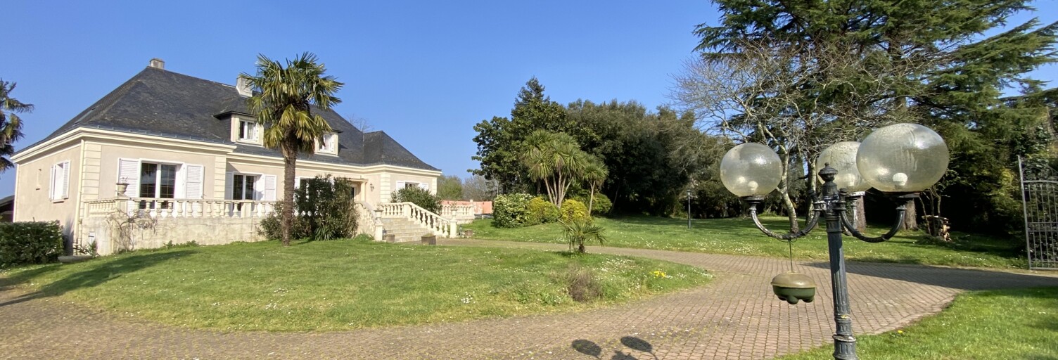 Maison 8 Pièces 240 m² à vendre à Carquefou (44470)