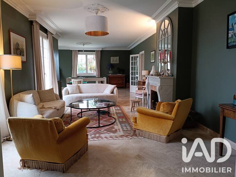 Vente Maison traditionnelle 8 pièces — photo 1
