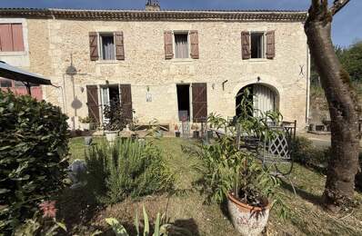 Maison de bourg de 5 pièces principales — photo du bien