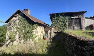 Maison   m² à vendre à Latouille-Lentillac (46400)
