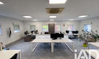 Commerce  400 m² à vendre à Saint-Cyr-sur-Loire (37540)