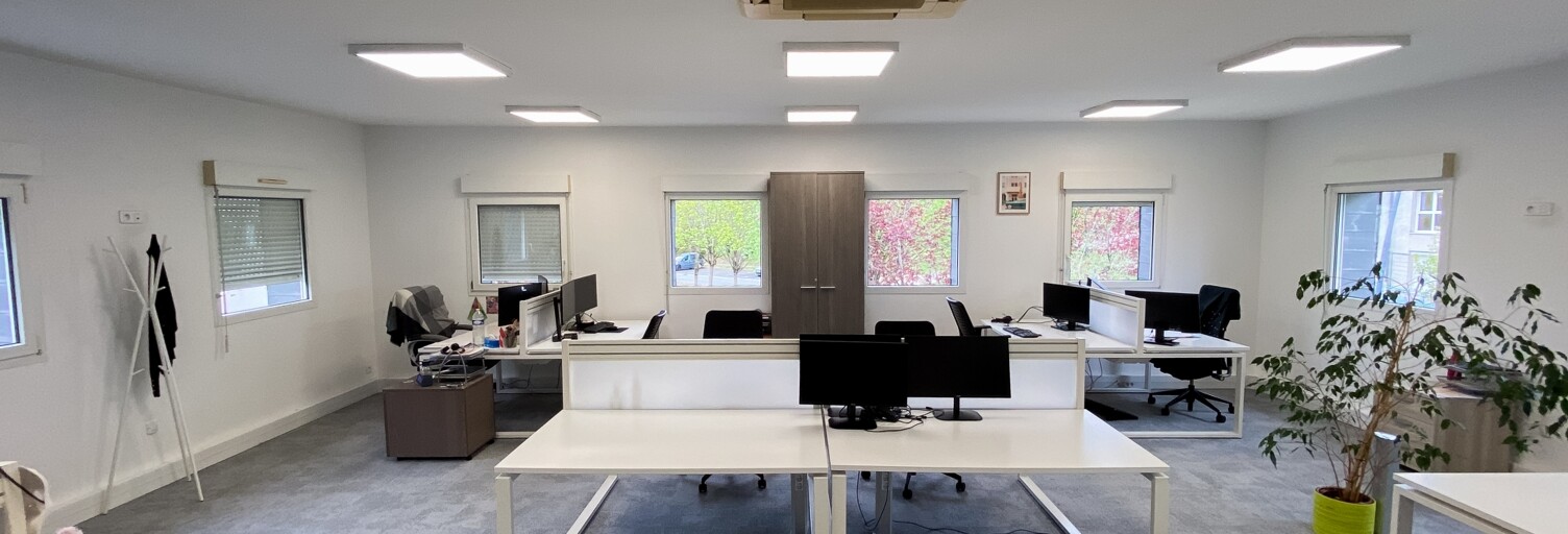 Commerce  400 m² à vendre à Saint-Cyr-sur-Loire (37540)