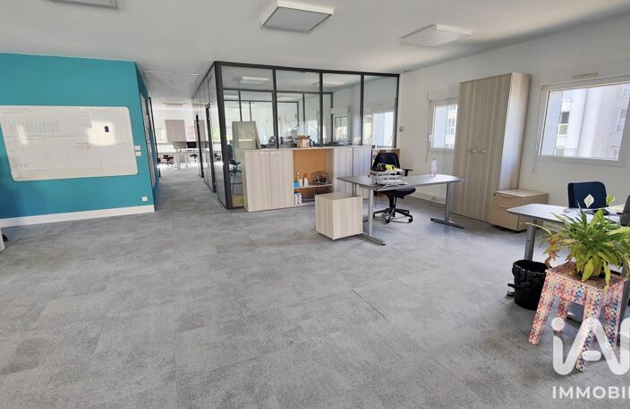 Vente Boutique/Local commercial 400 m&sup2; — photo 2