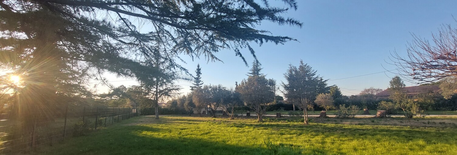 Terrain  884 m² à vendre à Carpentras (84200)