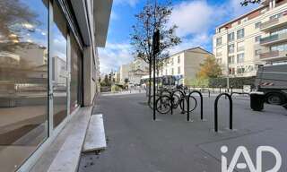 Commerce  82 m² à vendre à Courbevoie (92400)