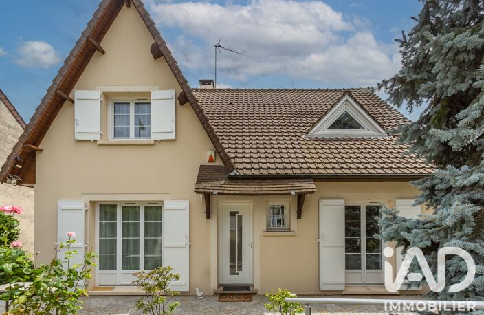 Vente Maison/villa 7 pièces — photo 2