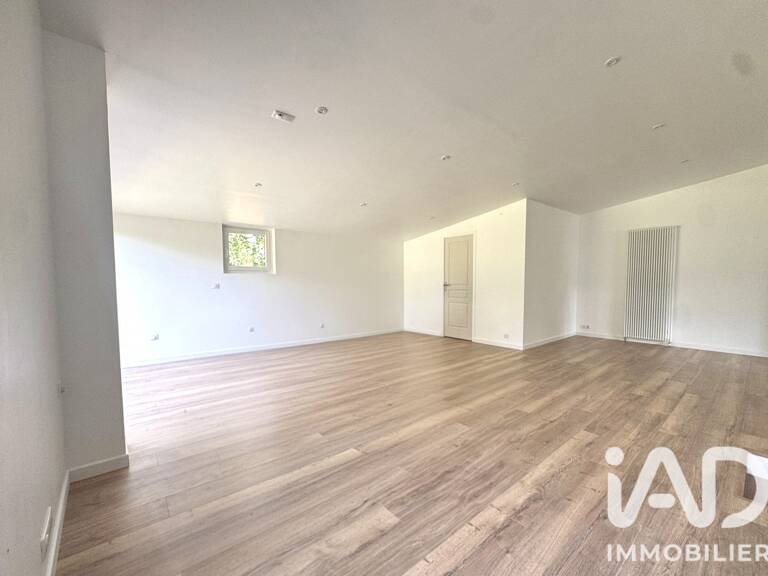 Vente Maison/villa 8 pièces — photo 1