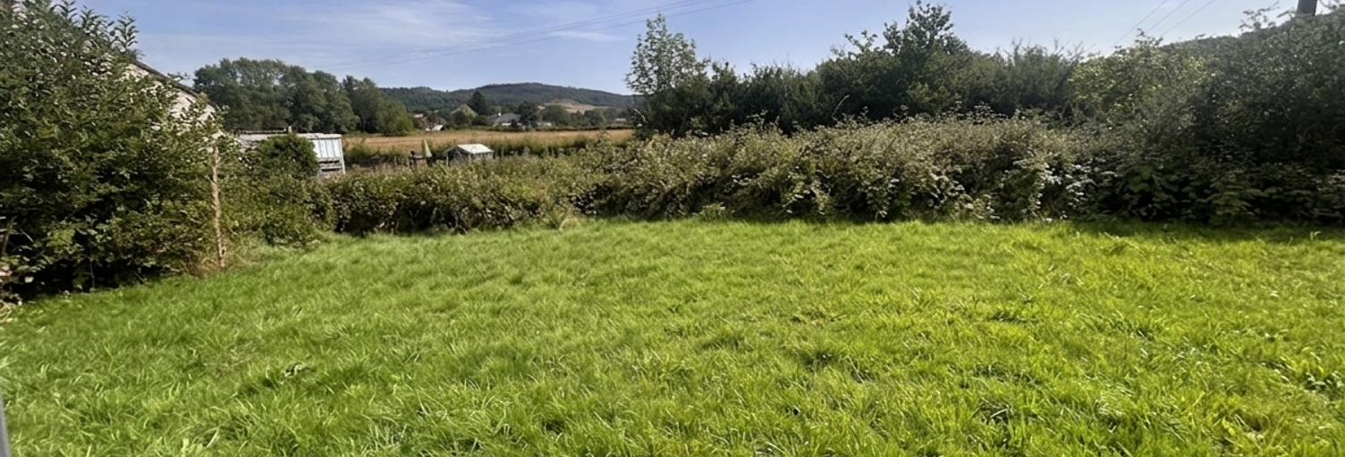 Terrain  665 m² à vendre à La Celle-en-Morvan (71400)